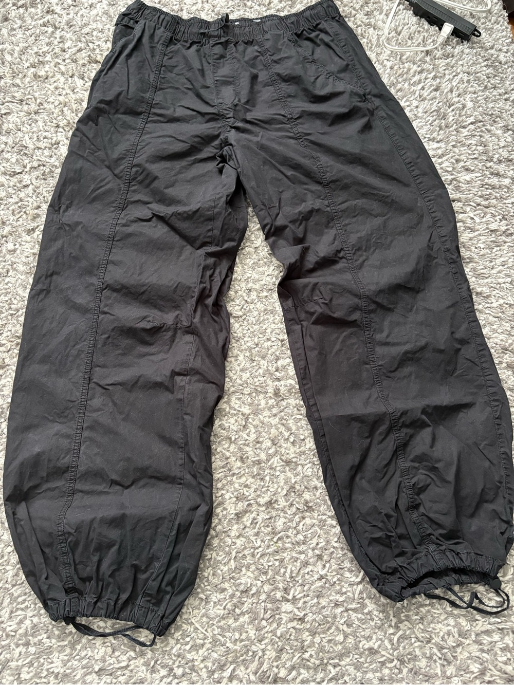 Zara Black Elastic Hem Track Pants